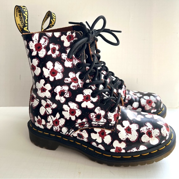 DR MARTEN 1460 PASCAL FLORAL BLACK RED LEATHER LACE UP 8 EYE BOOTS - US 5 / UK 3 - Picture 1 of 8